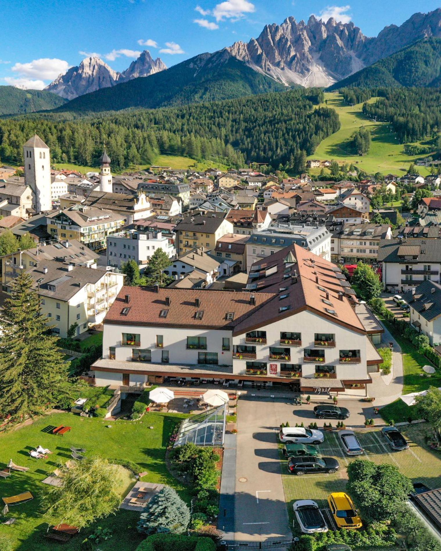 Il Tyrol Hotel San Candido Exterior photo